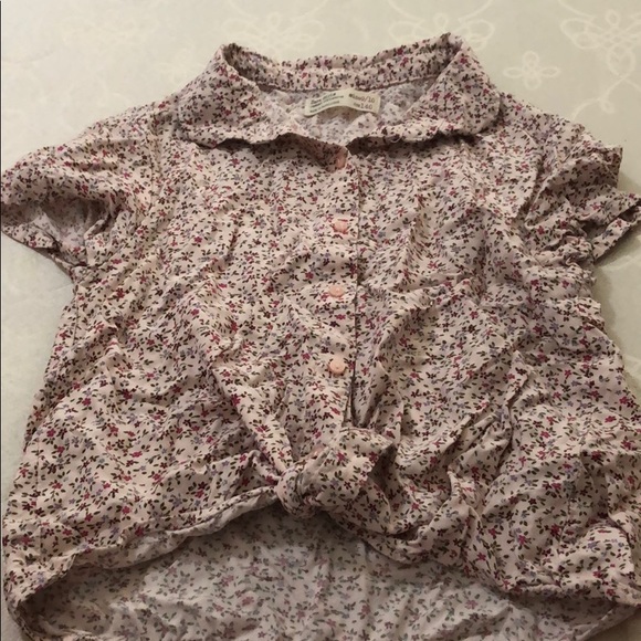 Collar shirt with buttons - Picture 1 of 2